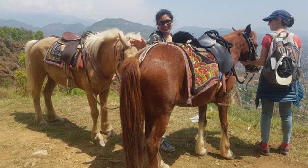  Horse Trekking Nepal 3 days 