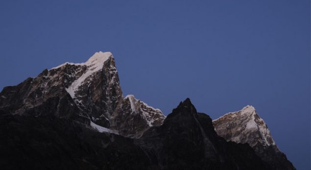  Trekking Everest Base Camp 