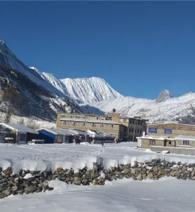 Manaslu Trekking 12 days.