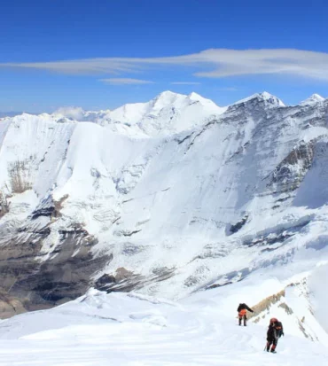 Putha Hiunchuli Peak Climbing.